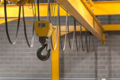 Overhead Pendant Hoist Safety - Manufacturing Online Interactive Training